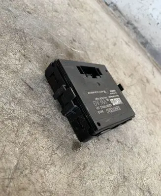 Volkswagen Touran III Gateway control module 3Q0907530AG 3Q0907530C