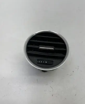 Audi A4 S4 B7 8E 8H Dash center air vent grill 8H0820951D