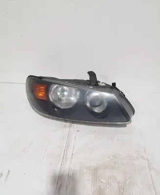 Nissan Almera N16 Headlight/headlamp 26010BN703