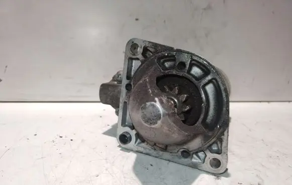 Opel Insignia A Starter motor