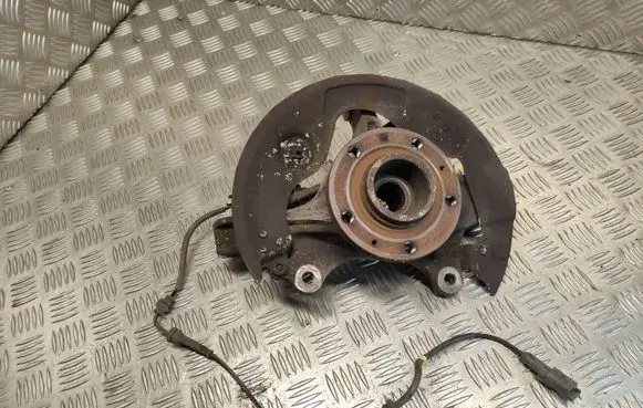 Peugeot 308 Front wheel hub