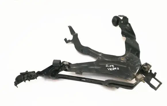 Volkswagen Touareg I Webasto auxiliary heater mount bracket 7L0819750G