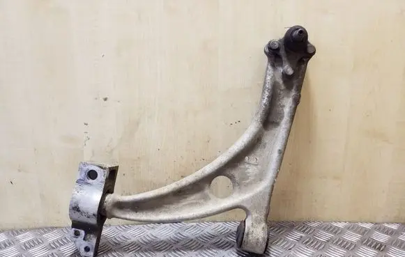 Volkswagen Tiguan Front lower control arm/wishbone