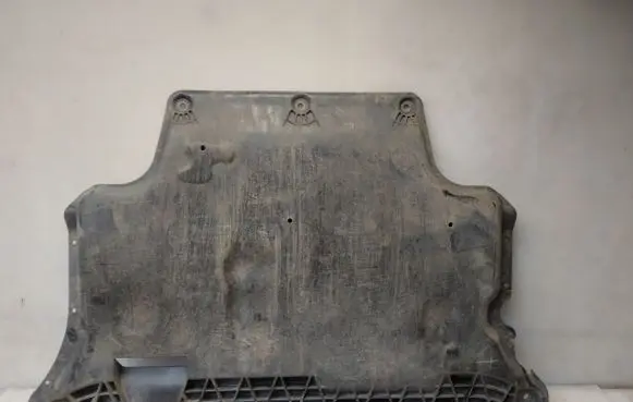Seat Leon IV Engine splash shield/under tray 3Q0825901B