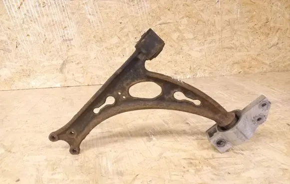 Skoda Octavia Mk2 (1Z) Front lower control arm/wishbone 1K0407153C