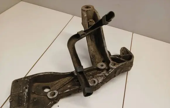 Skoda Octavia Mk2 (1Z) Other front suspension part 1K0199295F 15092003