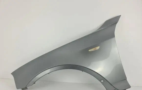 BMW X3 E83 Fender 41353405921 3405921
