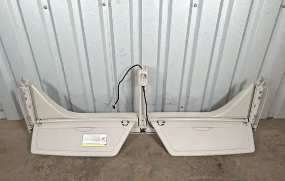 Citroen C4 I Picasso Sun visor 300020805 96837417BJ