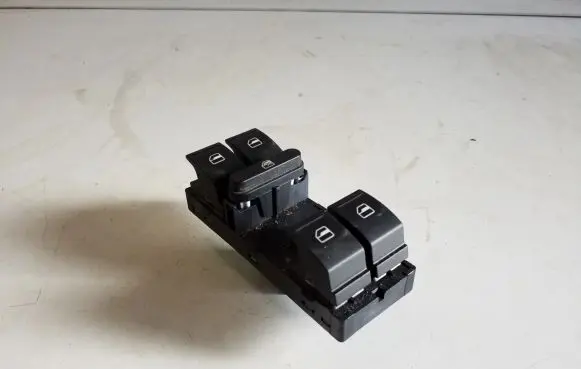 Volkswagen Golf Plus Electric window control switch 1K4959857A