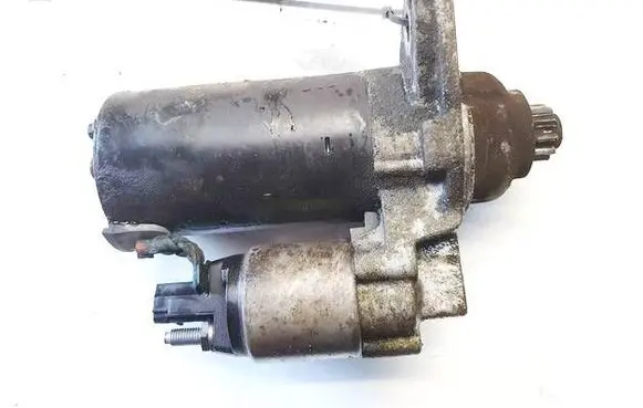 Volkswagen PASSAT B6 Starter motor 