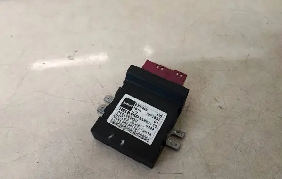 BMW 7 F01 F02 F03 F04 Fuel injection pump control unit/module 7371832