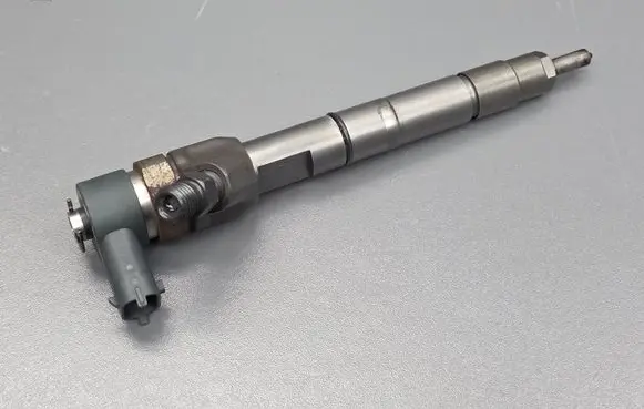 Honda CR-V Fuel injector 0445110288 16450R06E01