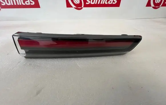 Opel Mokka B Tailgate rear/tail lights 9861335680 2SA01748501 15112024