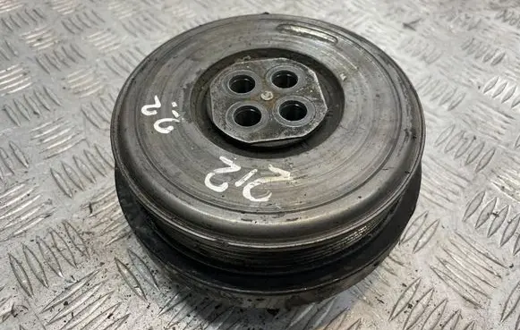 Mercedes-Benz E W212 Crankshaft pulley