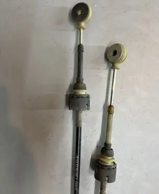 Opel Zafira B Gear shift cable linkage 55351949EY