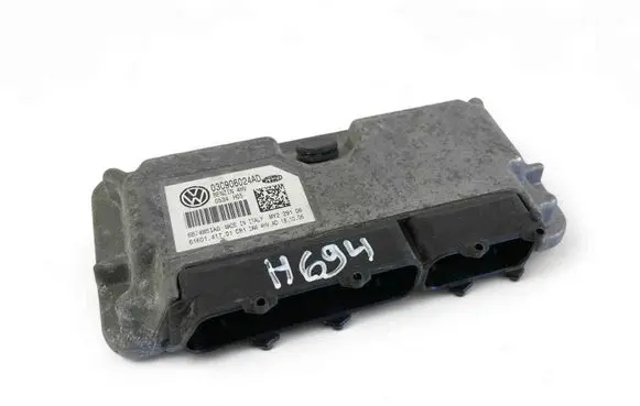 Volkswagen Polo VI Engine control unit/module ECU 03C906024AD