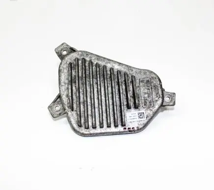 BMW X1 F48 F49 LED ballast control module 90068145