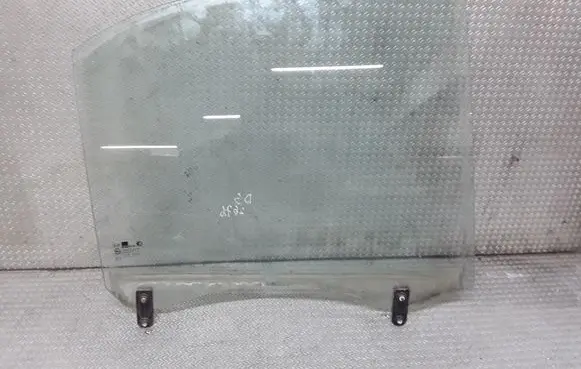 KIA Sorento Rear door window glass