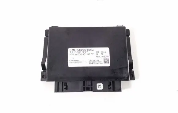 Mercedes-Benz A W177 Transfer box differential control unit A2139006227