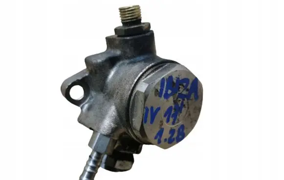Seat Ibiza IV (6J,6P) Fuel injection high pressure pump