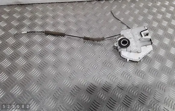 Honda FR-V Front door lock 