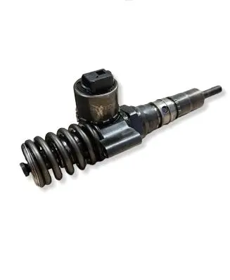Volkswagen Touran I Fuel injector 03G1300713 0414720404 2090805