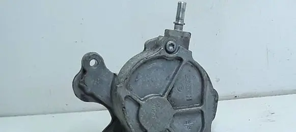 Ford Mondeo MK IV Vacuum pump 1C22012T