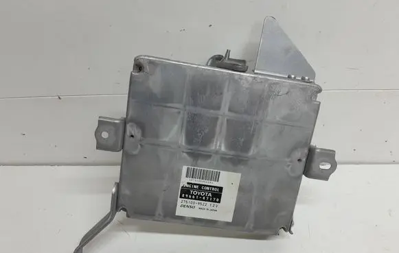 Toyota Prius (XW20) Engine control unit/module 8966147170