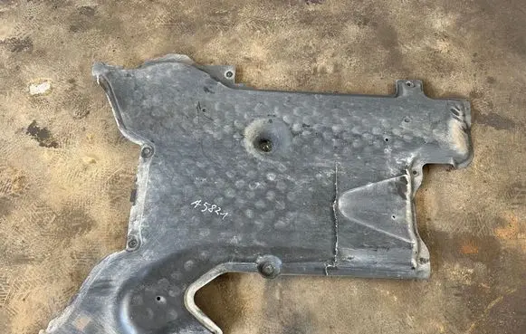 Engine splash shield/under tray