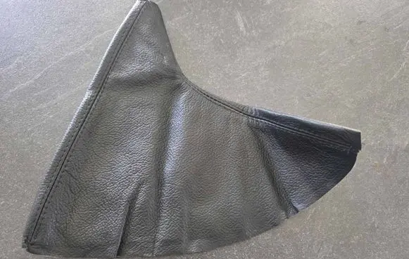BMW 5 E34 Handbrake trim 