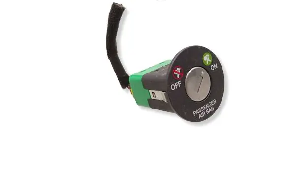 Hyundai Santa Fe Passenger airbag on/off switch 