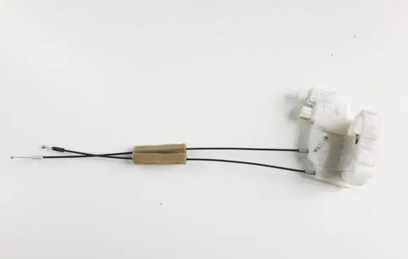 Subaru Legacy Front door lock