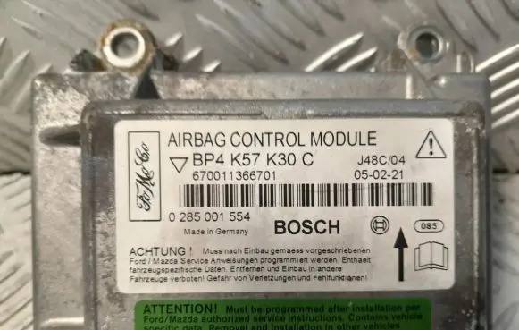 Mazda 3 I Airbag control unit/module BP4K57K30C 6970908