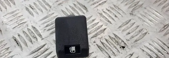 Mitsubishi L200 Fuel tank opening switch 