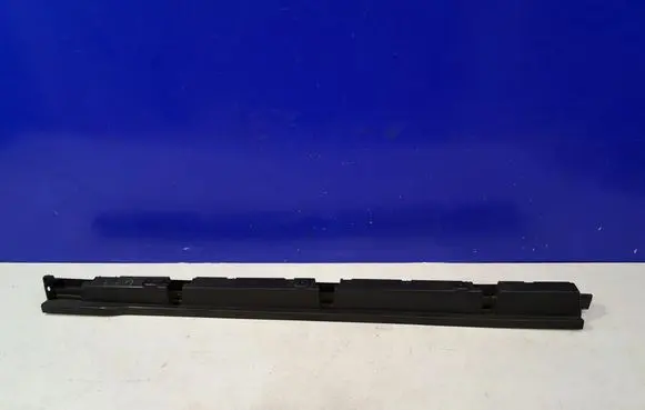 Volvo S90, V90 Sill/side skirt trim 31447323