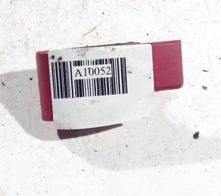 Mercedes-Benz E W210 Engine bonnet (hood) release handle