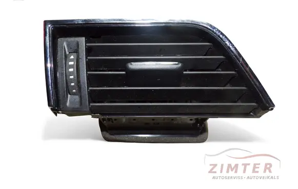 Skoda Octavia Mk3 (5E) Dashboard side air vent grill/cover trim 5E0819702 5E0819702A