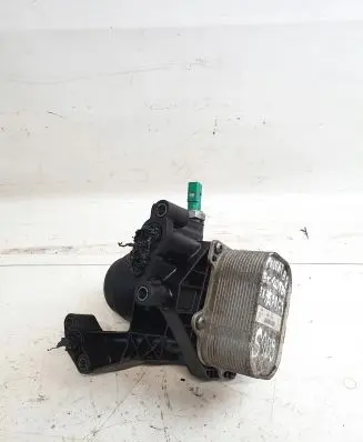 Volkswagen PASSAT B8 Oil filter mounting bracket 03N117021