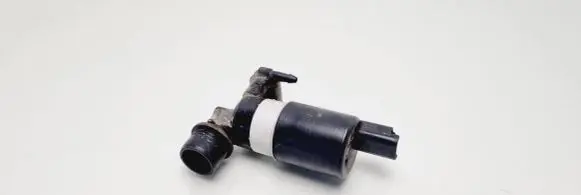 Renault Megane III Windscreen/windshield washer pump