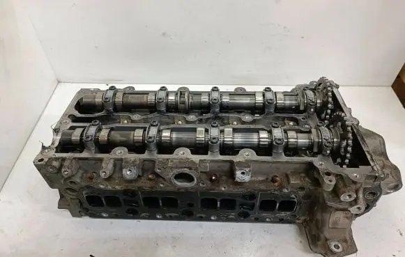 Mercedes-Benz Sprinter W906 Engine head A6510100217 LF00B65 EN1706A0