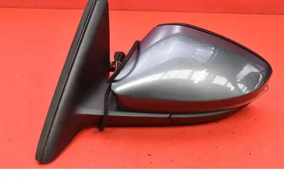 Skoda Octavia Mk3 (5E) Front door electric wing mirror 5E0857933