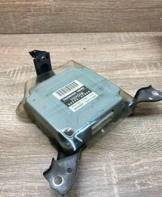 Toyota Prius (XW20) Gearbox control unit/module 8953547020 USED
