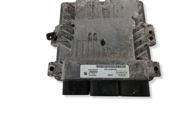 Ford Focus Engine control unit/module BV6112A650EEB S180133061B 842716352