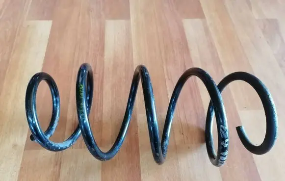 Opel Vectra C Front coil spring