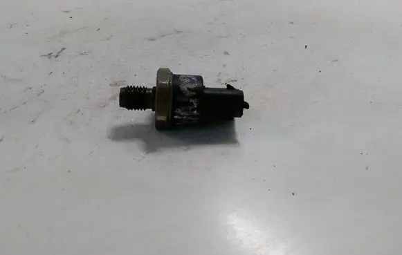 Fuel pressure sensor