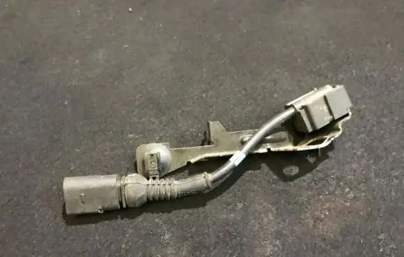 Audi A8 S8 D3 4E Sensor 4e0616575j 4e0907651g