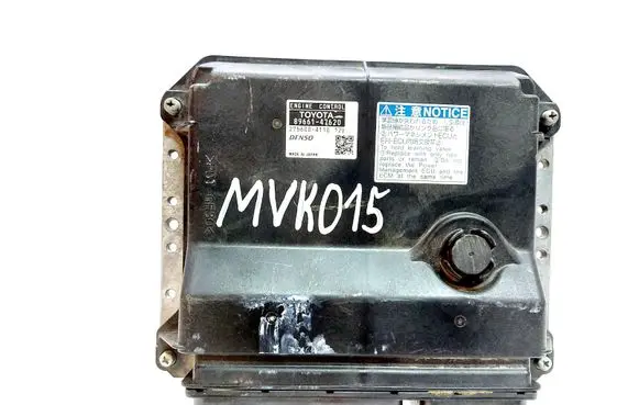 Toyota Prius+ (ZVW40) Engine control unit/module 8966147620 2756004110
