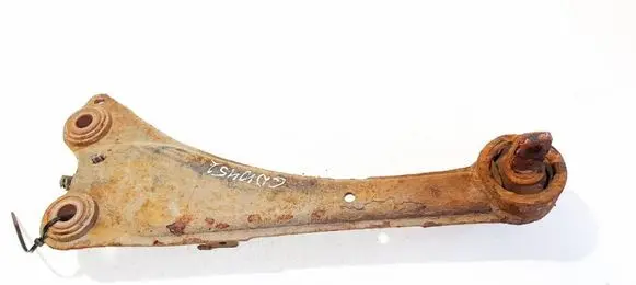 Toyota Avensis T270 Rear upper control arm/wishbone