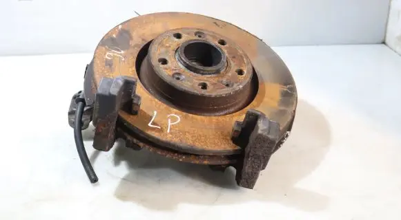 Citroen C4 II Front wheel hub spindle knuckle