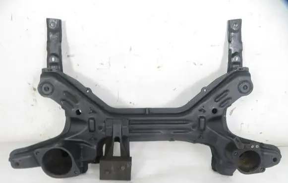 Volkswagen Polo III 6N 6N2 6NF Front subframe